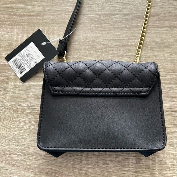 NWT … ART CLASS Quilted Purse - Picture 2 of 5